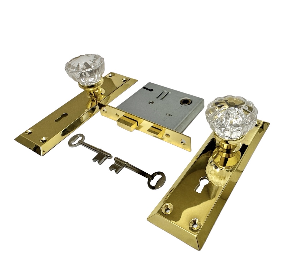 Polished Brass Skeleton Key Lockset